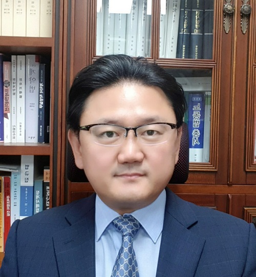 [김주복 변호사의 법률칼럼]인터넷 매체에서 표현의 자유의 한계